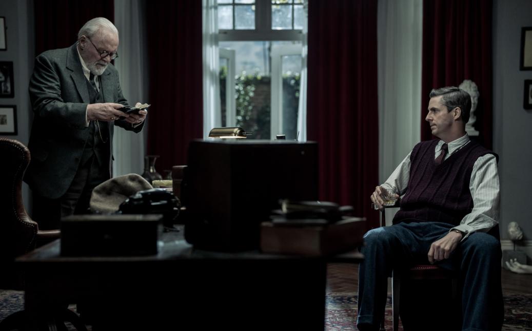 תמונה מהסרט הטיפול האחרון של פרויד