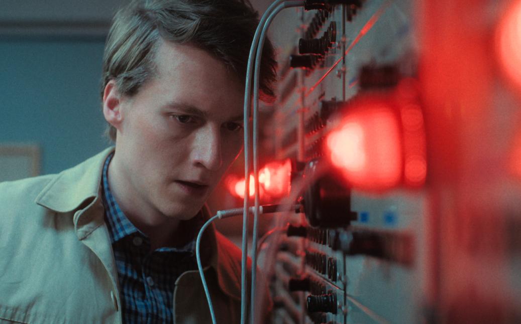 מתוך הסרט גלים של תקווה